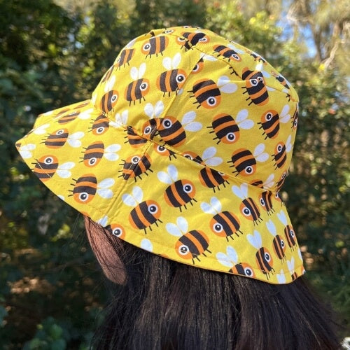 Buckethatbuzzingbees