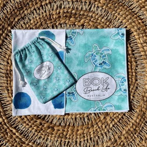 Turtle Cay Folded Sand Free Beach Towel with bag